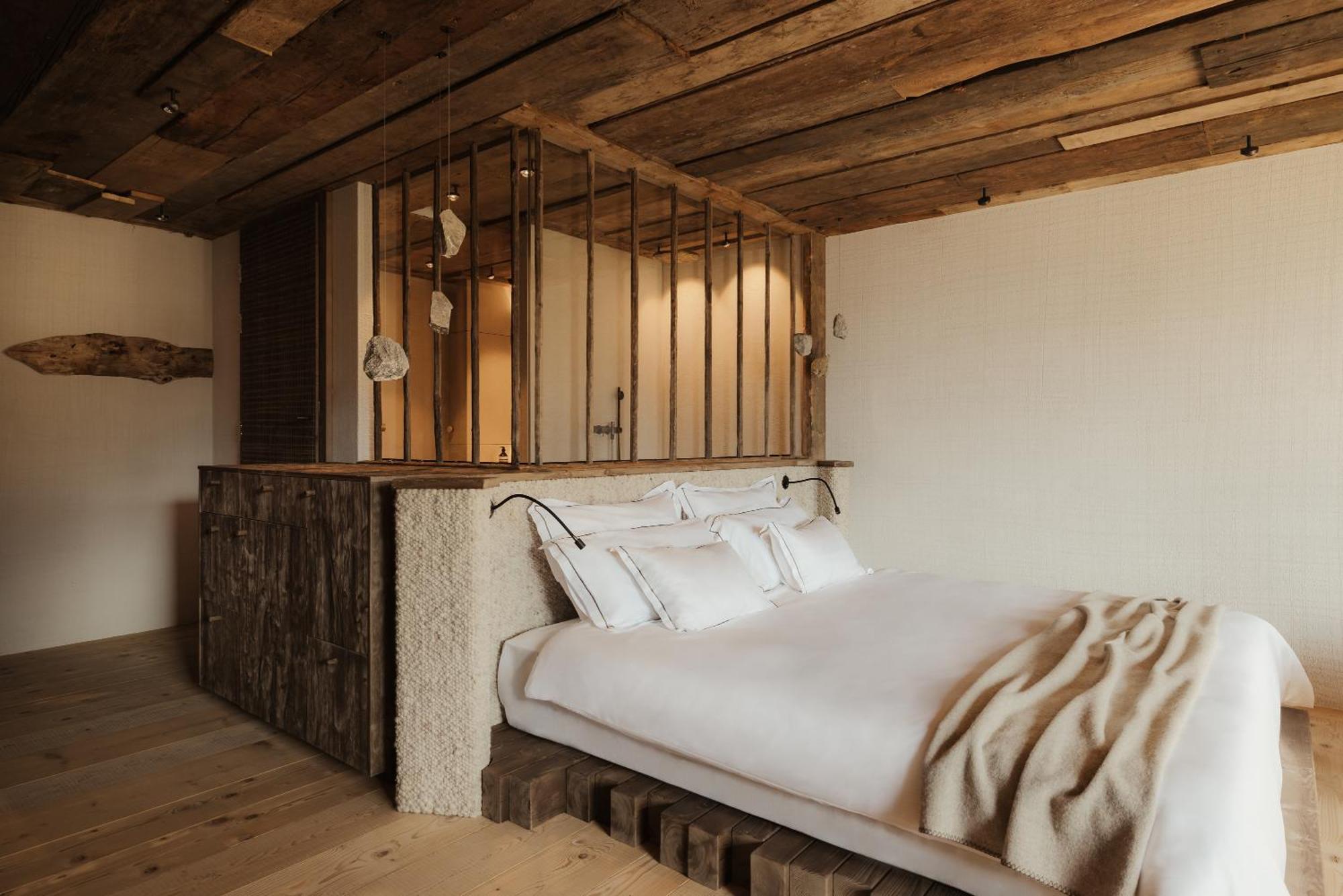 Eriro Hotel แอห์วัลด์ ภายนอก รูปภาพ